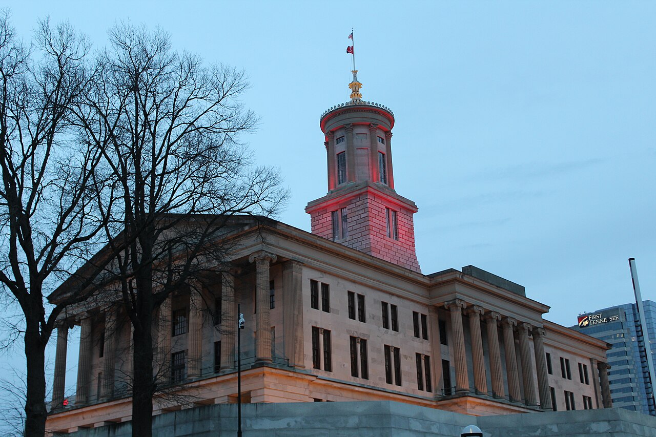 The Tennessee State Capitol in Nashville, December 30, 2018. State-government context; not a case-management service or an audited beneficiary. Photo: Omkarjpathak / Wikimedia Commons, CC BY-SA 4.0. Source: https://commons.wikimedia.org/wiki/File:TennesseeStateCapitol.jpg License: https://creativecommons.org/licenses/by-sa/4.0/