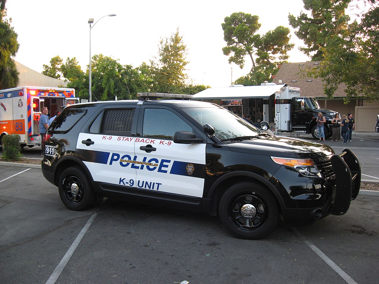 A Bakersfield Police Department K-9 vehicle, August 6, 2013. Archival city-department context; does not depict City Hall, health-plan enrollment, or an employee affected by the benefits decision.