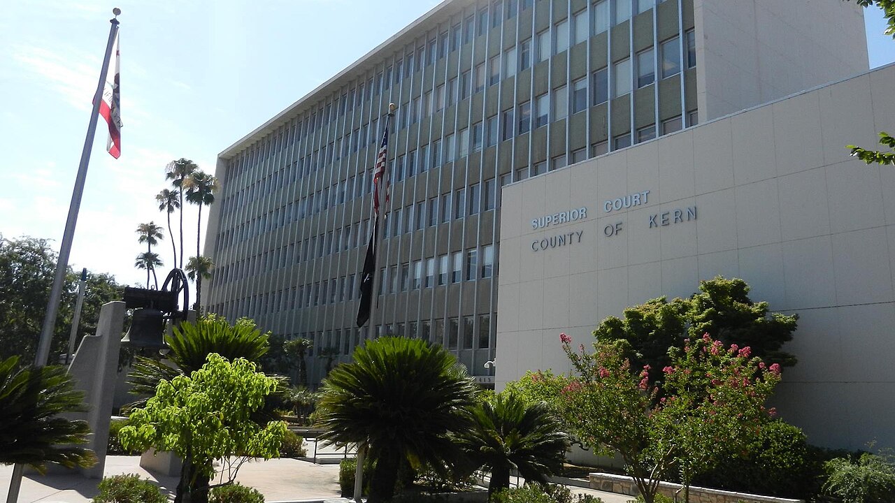 Kern County Superior Court House. Undated institutional photograph from the Kern County Sheriff’s Office; does not depict a scam, victim, suspect, or proceeding.